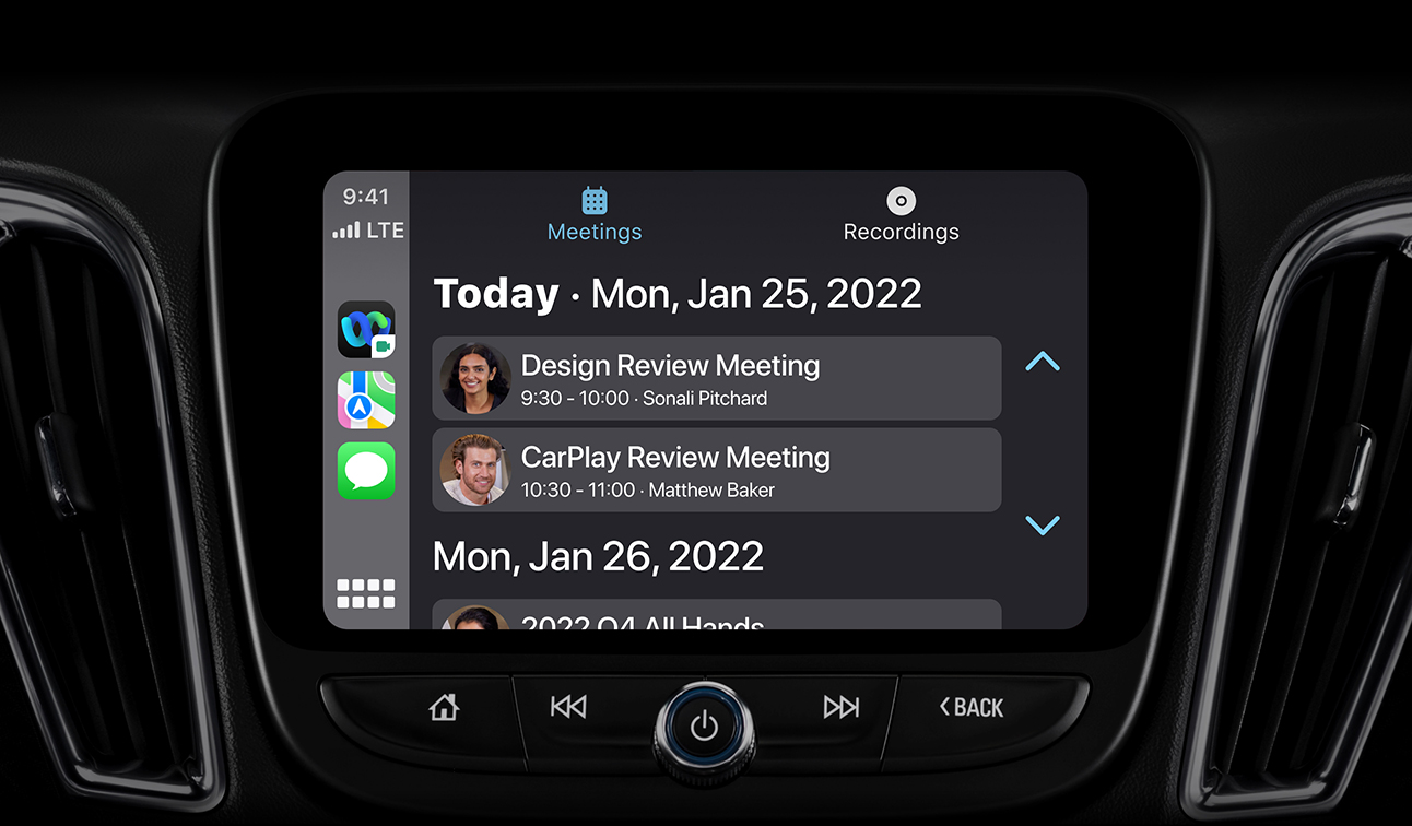 Example of the Webex Meetings for Apple CarPlays